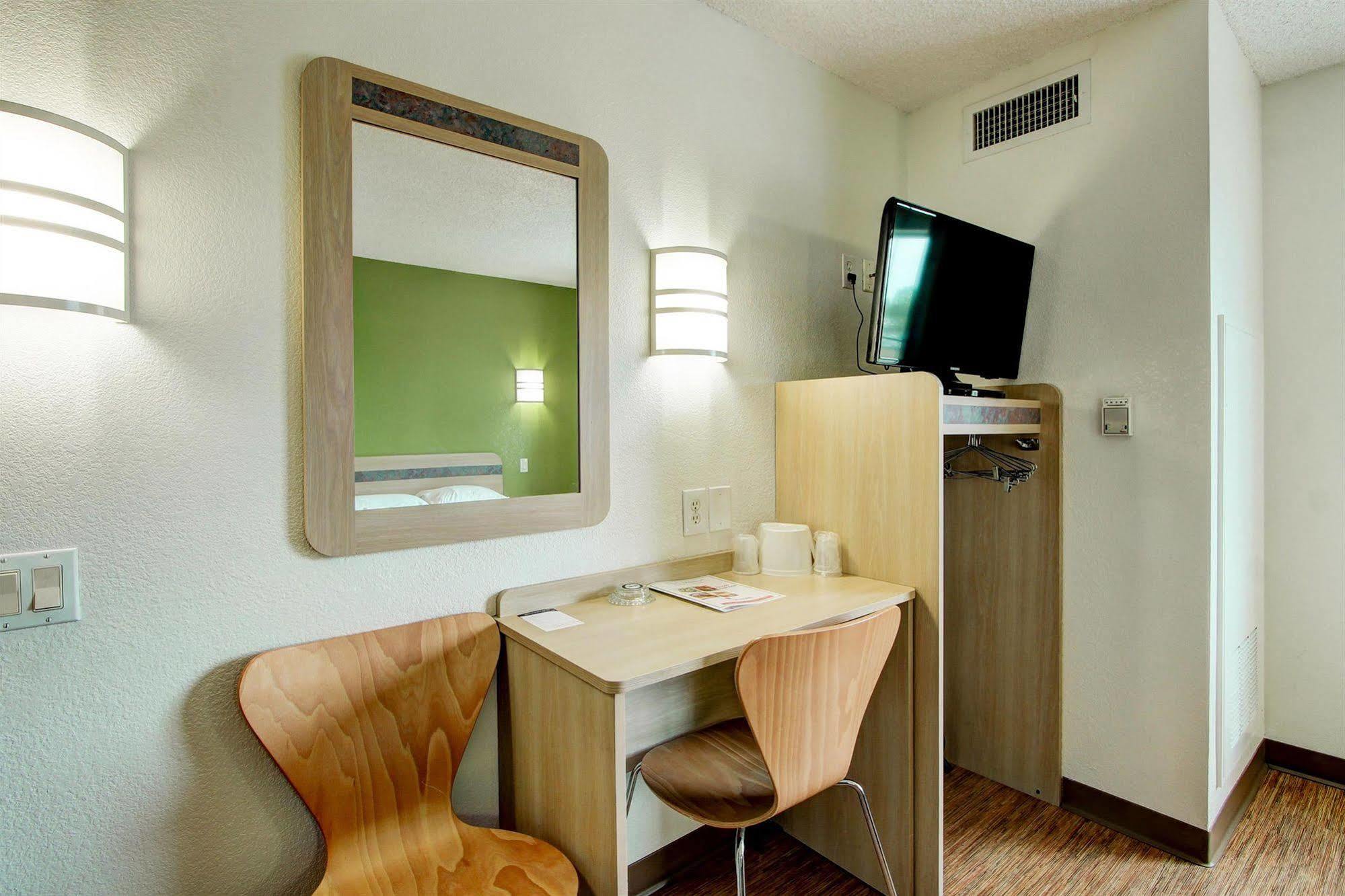 Park Inn By Radisson, آرورا المظهر الخارجي الصورة